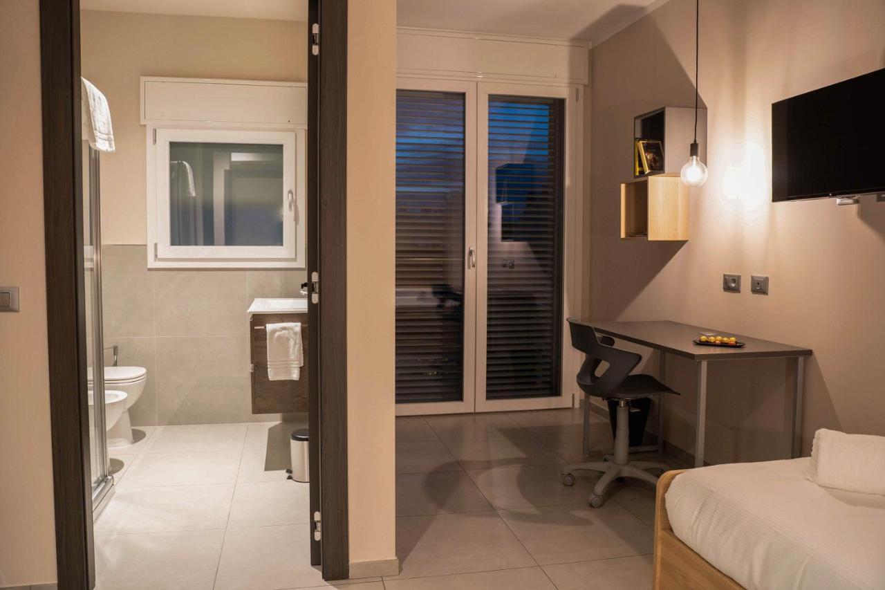 Terranova49 Aparthotel Novara Eksteriør bilde
