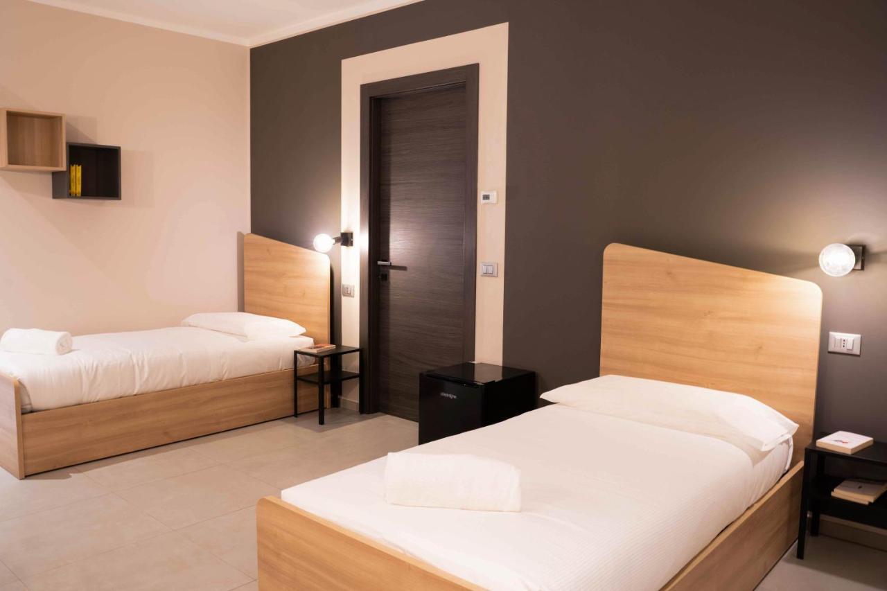 Terranova49 Aparthotel Novara Eksteriør bilde