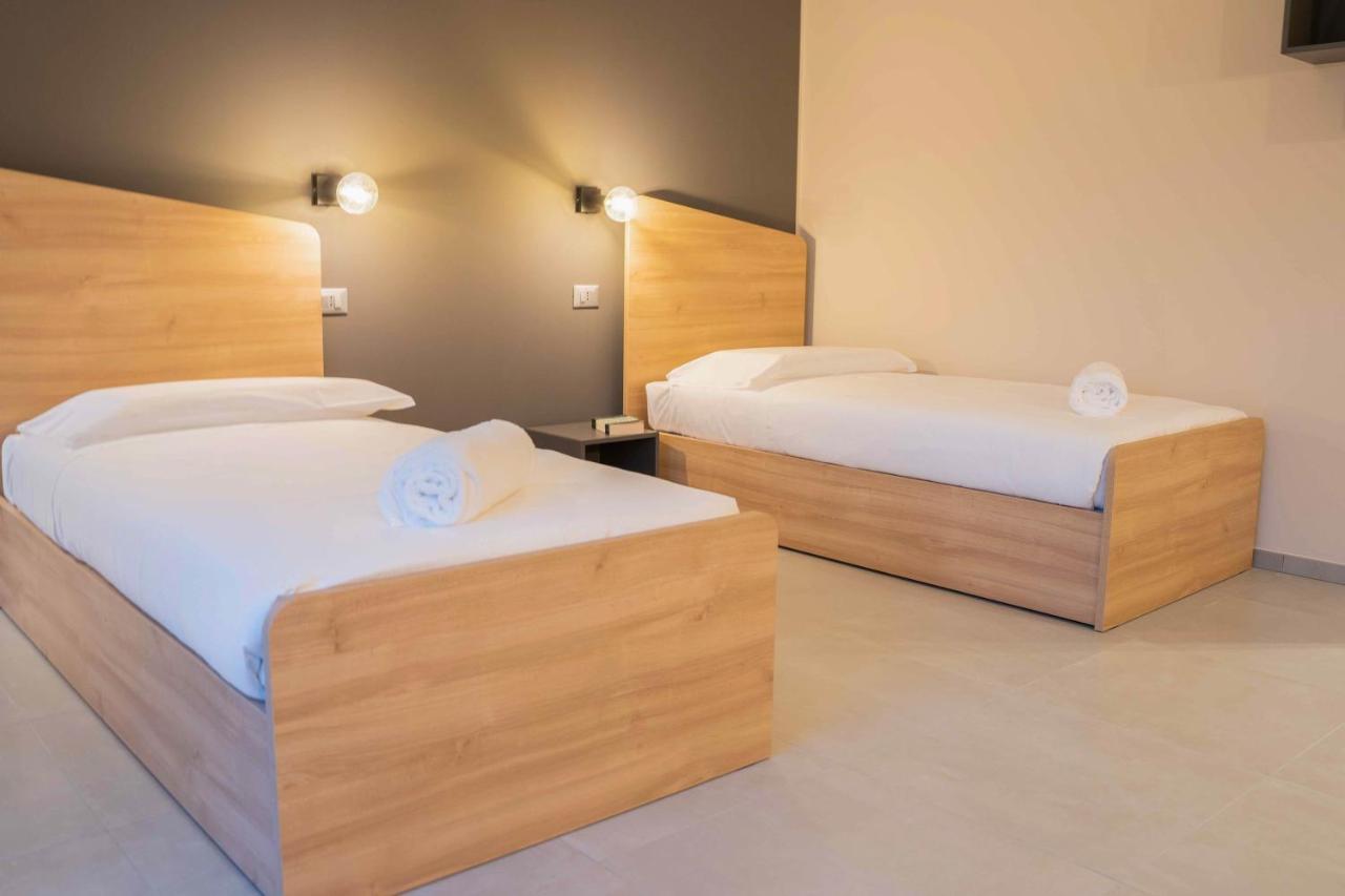 Terranova49 Aparthotel Novara Eksteriør bilde